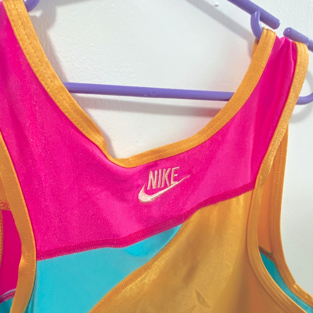🚨VINTAGE ALERT🚨Nike🧡Tank Top💖Large (Kids)🎽